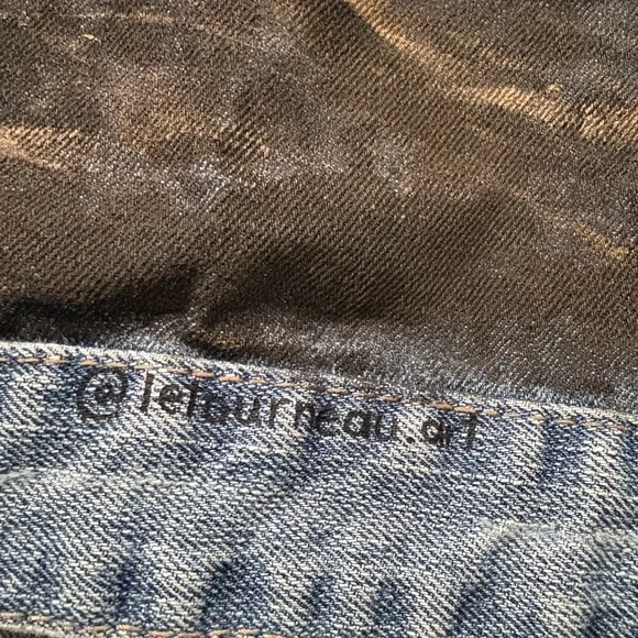 Hand painted Denim Jacket - Picture 3 of 4